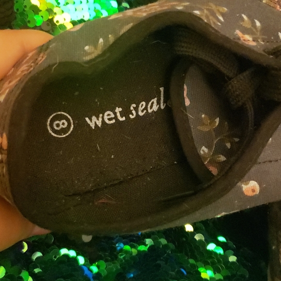 Floral print shoes - Picture 2 of 5